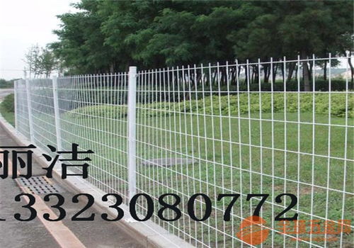 雙邊護欄網產品顏色 雙邊護欄網產品廠價直銷 雙邊護欄網產品特性